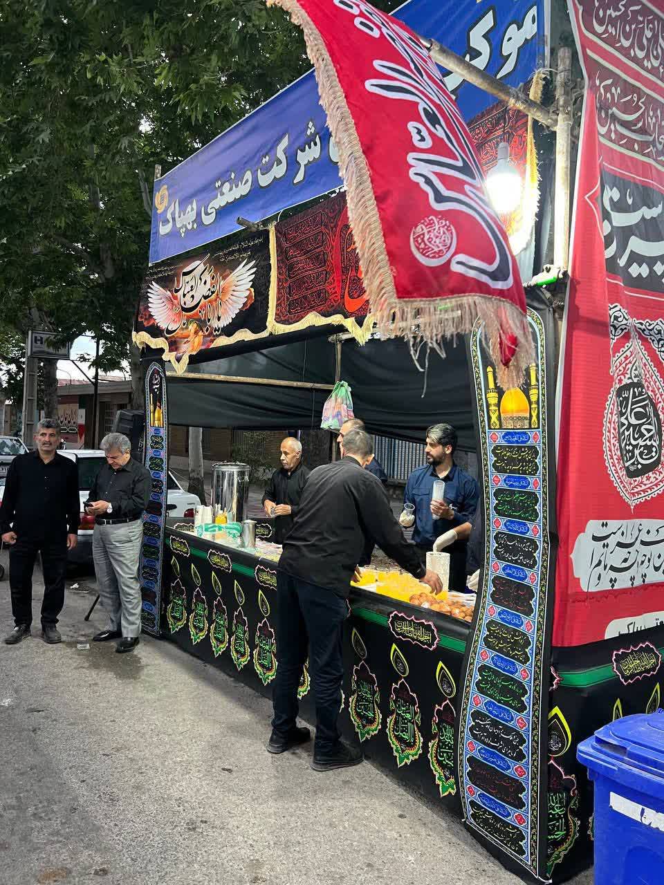 برپایی موکب پذیرایی از عزاداران حسینی
