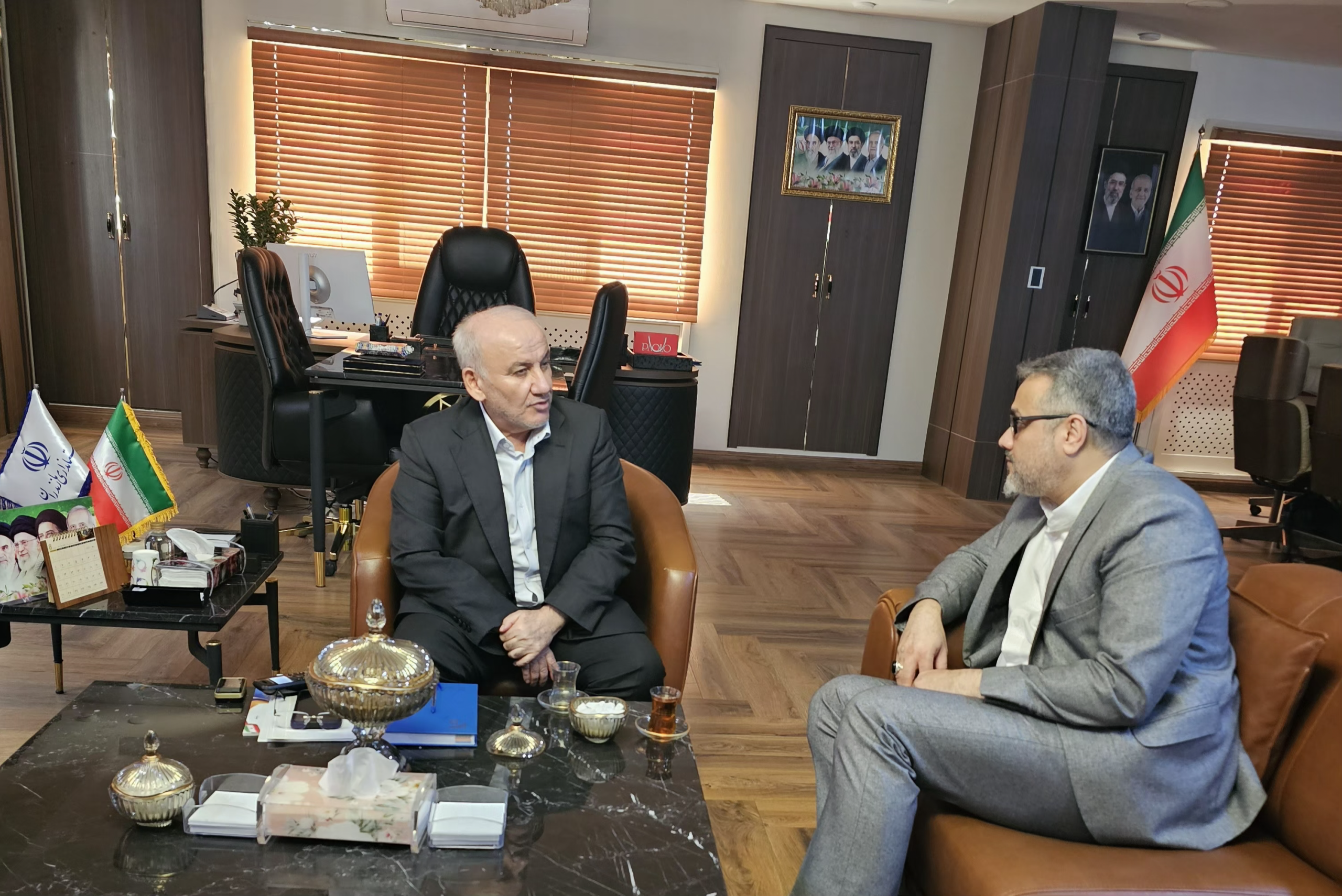 دیدار مدیرعامل شرکت صنعتی بهپاک با استاندار مازندران با محوریت توسعه تولید و رفع موانع صنعتی